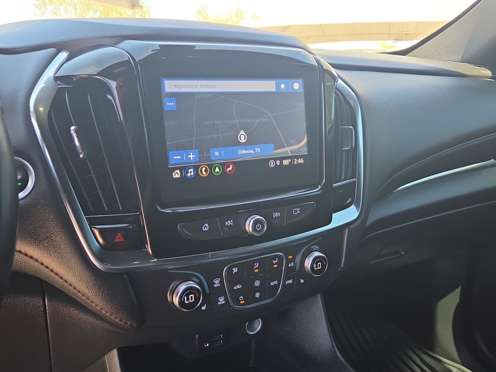 Thumbnail: 2023 Chevrolet Traverse - 26