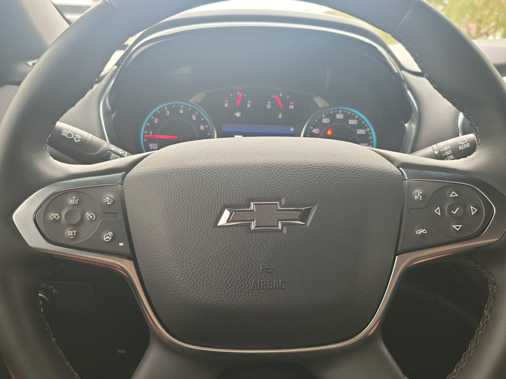Thumbnail: 2023 Chevrolet Traverse - 24