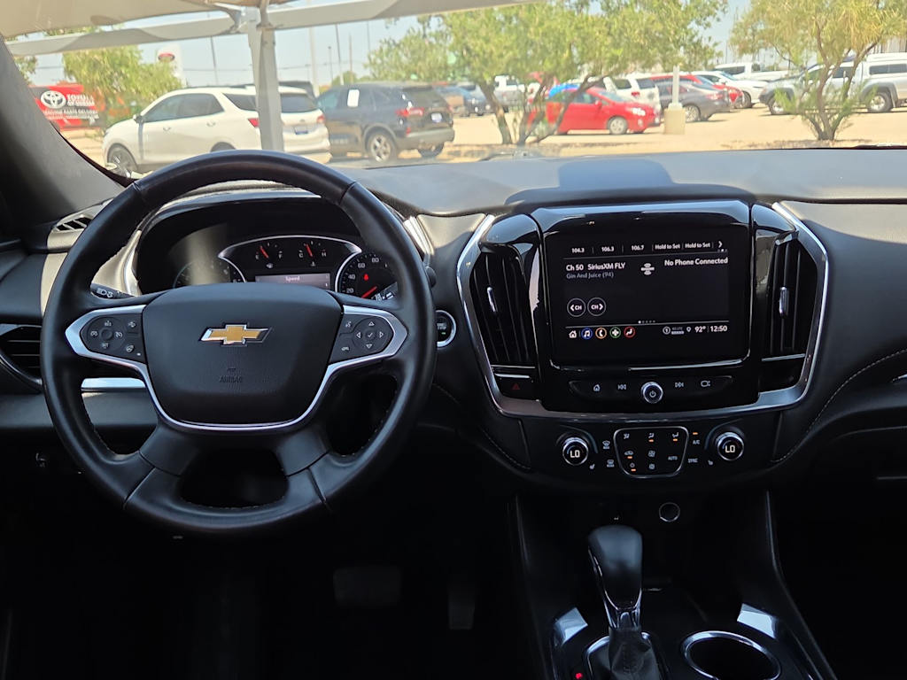 Thumbnail: 2023 Chevrolet Traverse - 10
