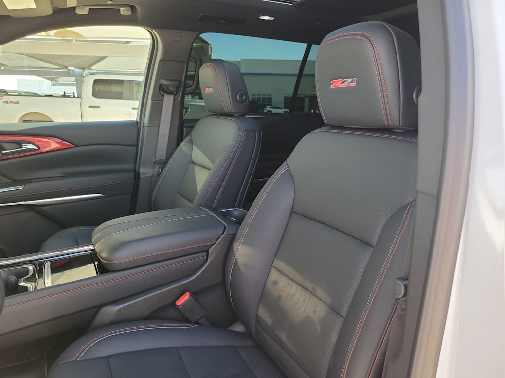 Thumbnail: 2026 Chevrolet Traverse - 11