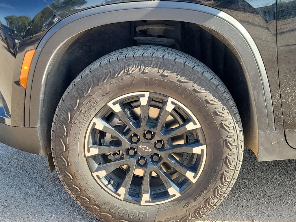 Thumbnail: 2025 Chevrolet Traverse - 8