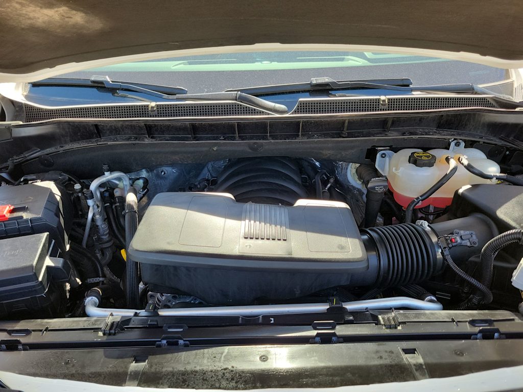 Thumbnail: 2025 Chevrolet Tahoe - 9