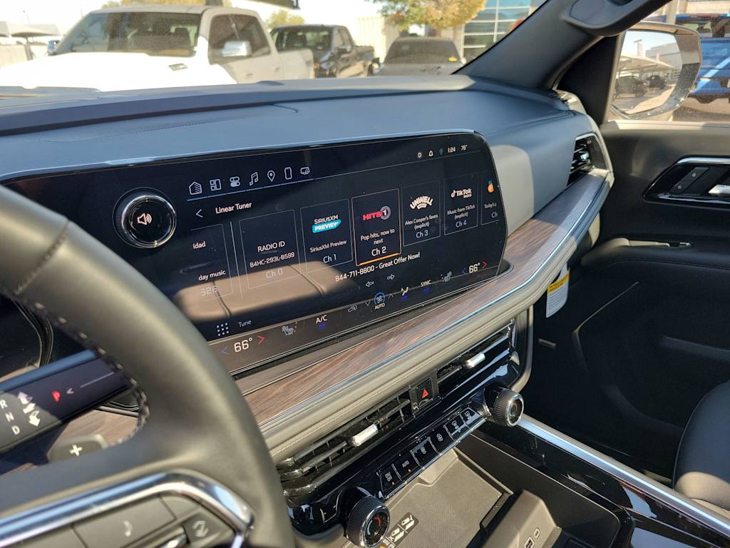 Thumbnail: 2025 Chevrolet Tahoe - 19