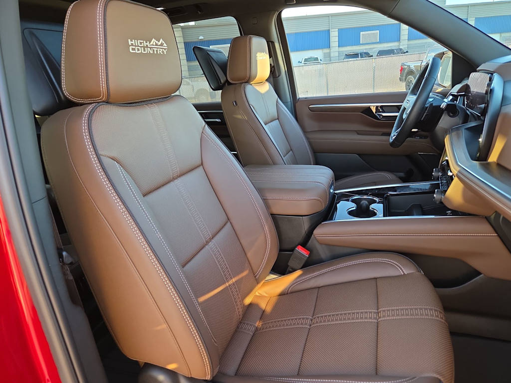 Thumbnail: 2026 Chevrolet Tahoe - 21