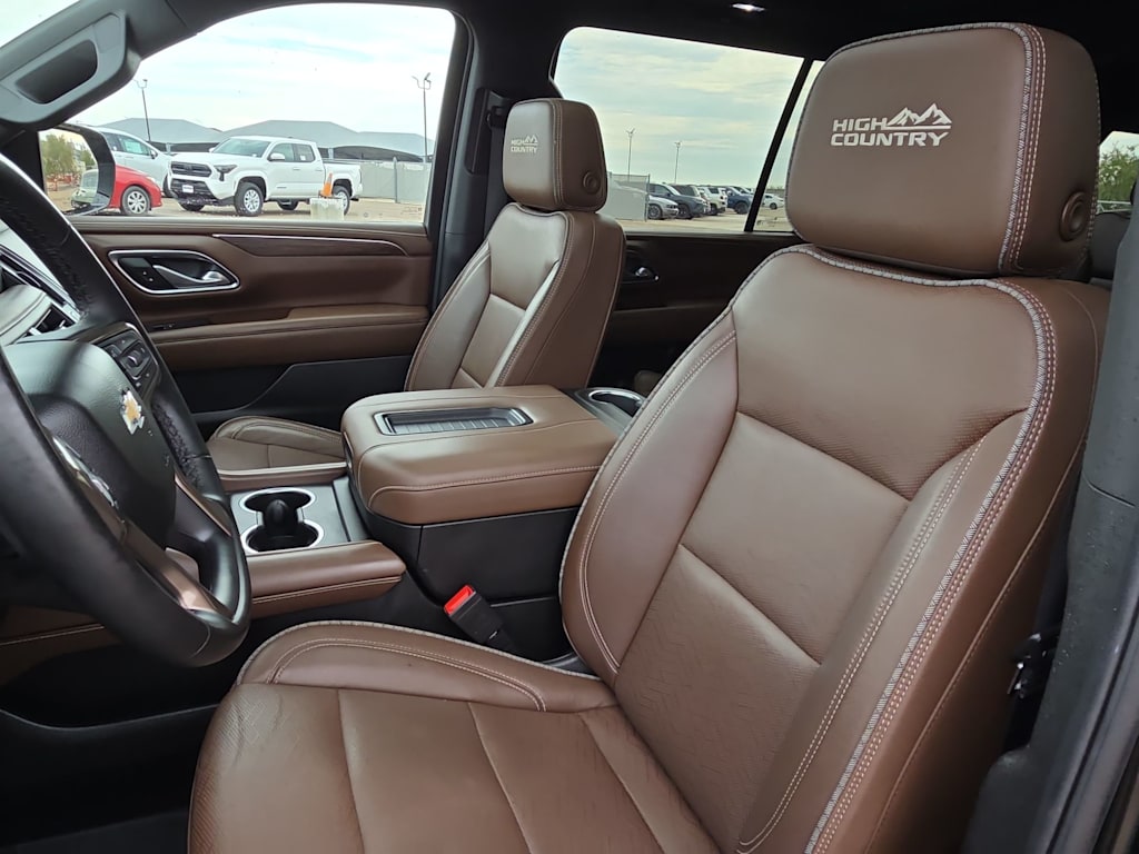 Thumbnail: 2024 Chevrolet Suburban - 10