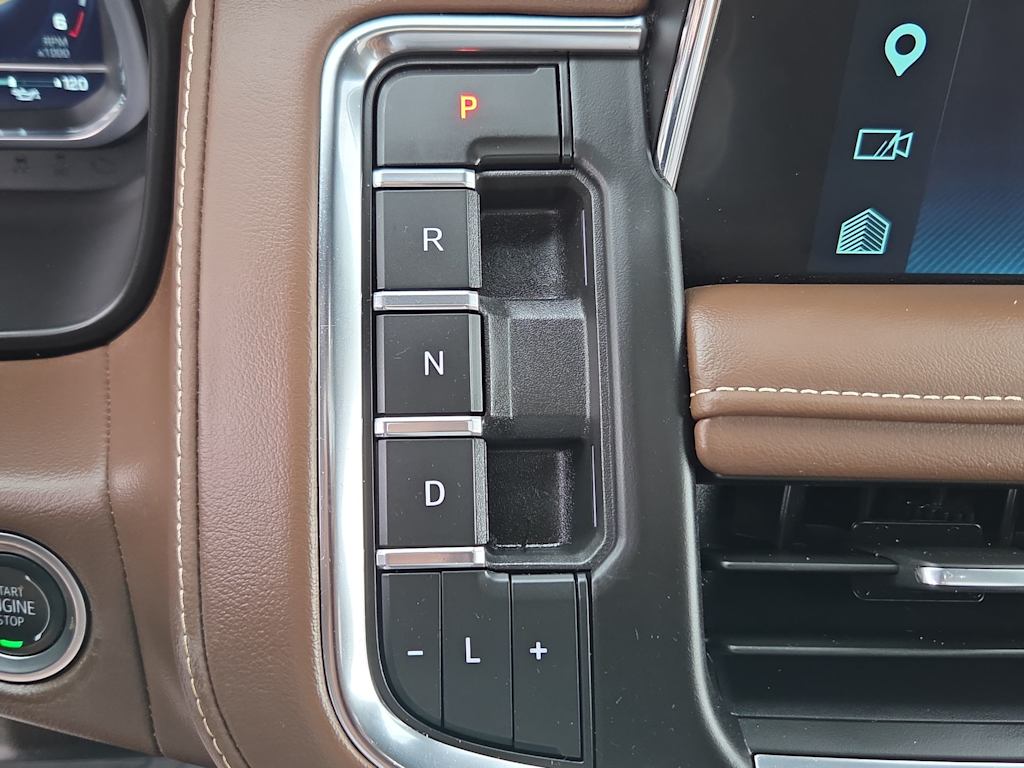 Thumbnail: 2024 Chevrolet Suburban - 15