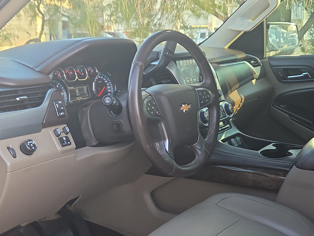Thumbnail: 2016 Chevrolet Suburban - 2