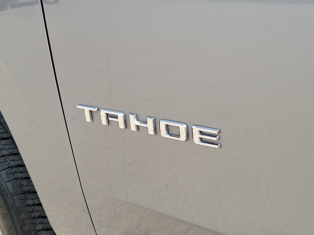 Thumbnail: 2023 Chevrolet Tahoe - 6