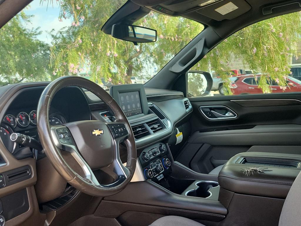 Thumbnail: 2022 Chevrolet Tahoe - 2