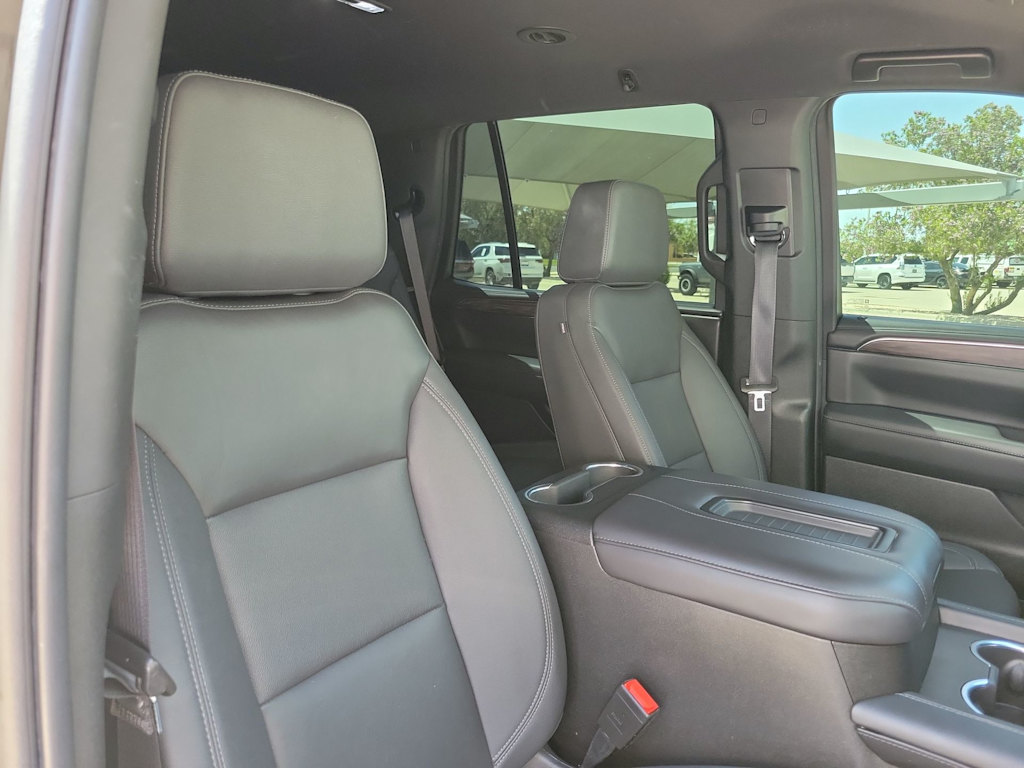 Thumbnail: 2023 Chevrolet Tahoe - 11
