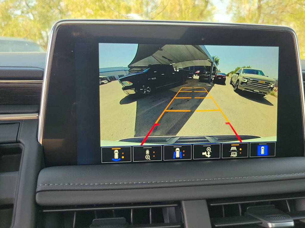 Thumbnail: 2024 Chevrolet Tahoe - 14