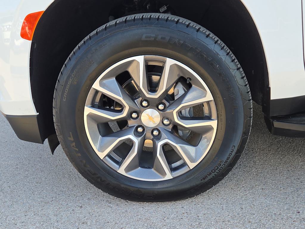 Thumbnail: 2024 Chevrolet Tahoe - 8