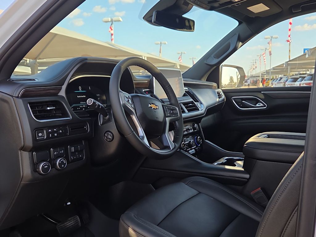 Thumbnail: 2024 Chevrolet Tahoe - 2