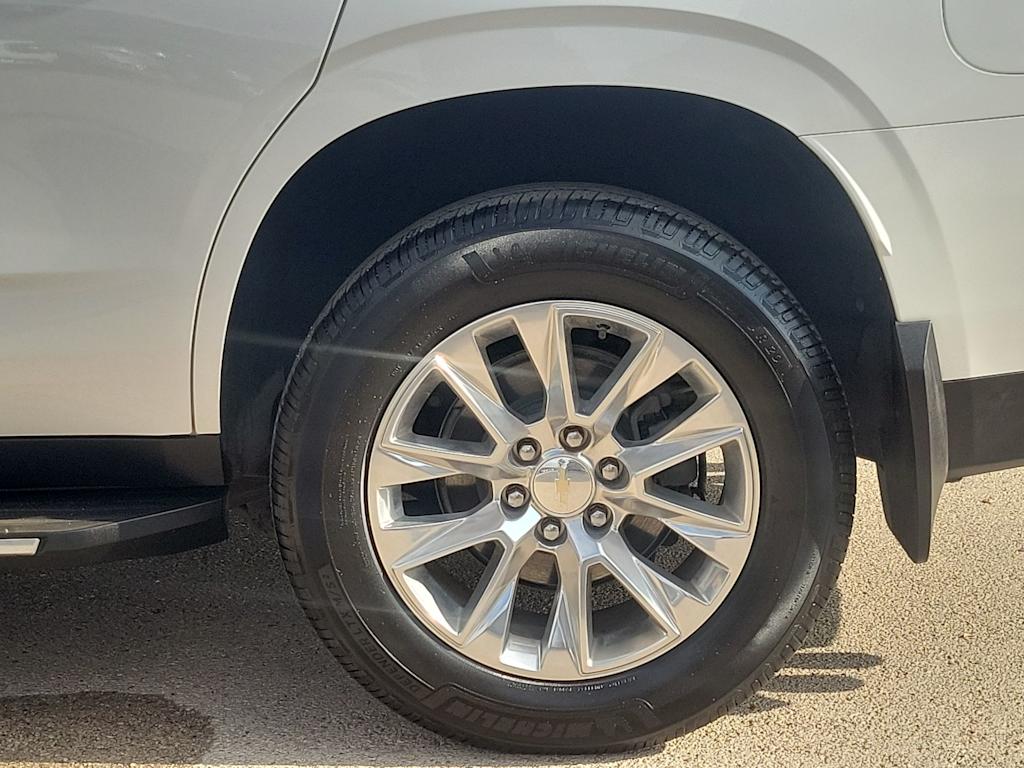 Thumbnail: 2021 Chevrolet Tahoe - 8