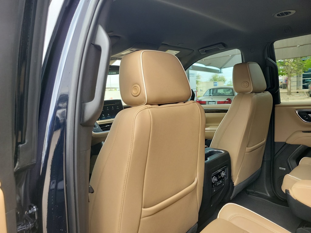 2022 Chevrolet Tahoe Premier - Photo 12