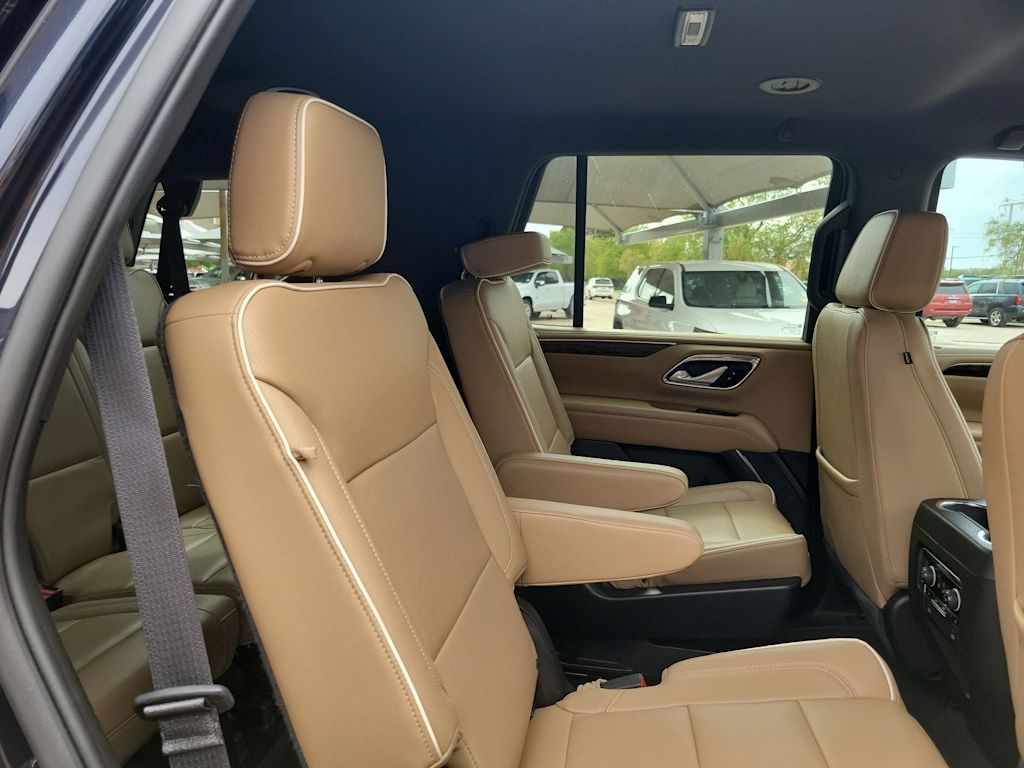 2022 Chevrolet Tahoe Premier - Photo 23