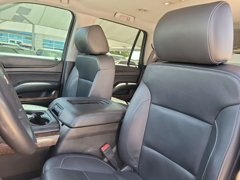 Thumbnail: 2017 Chevrolet Tahoe - 10