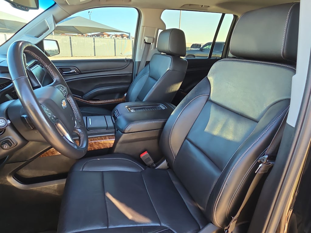 Thumbnail: 2018 Chevrolet Suburban - 10