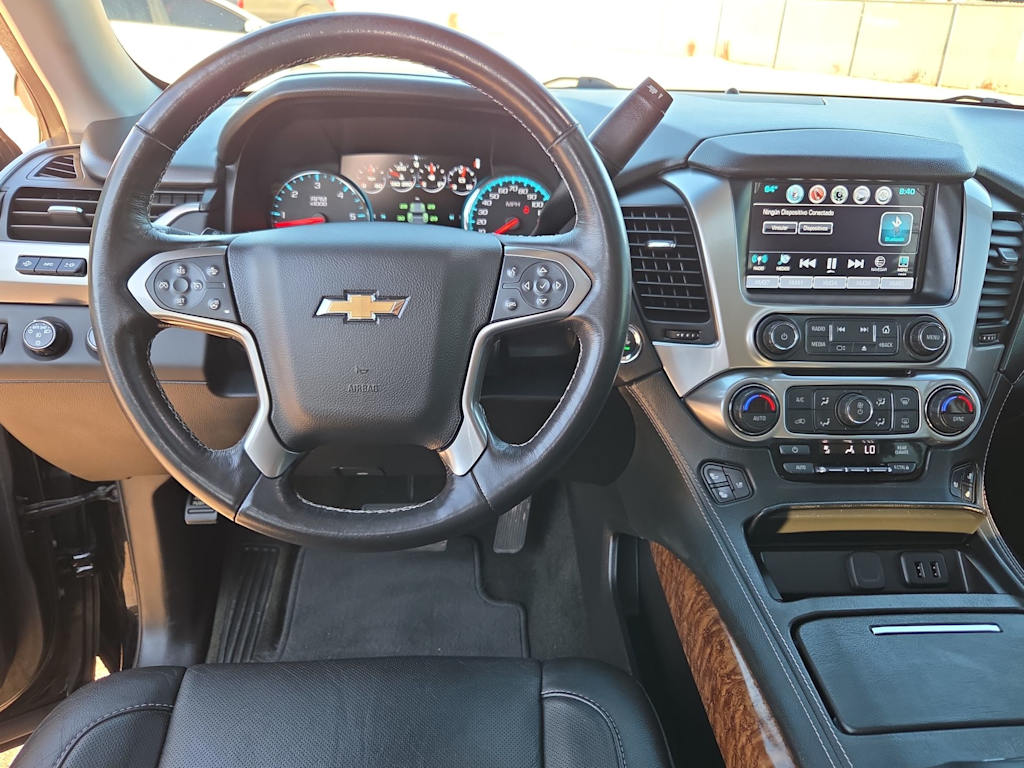 Thumbnail: 2018 Chevrolet Suburban - 9