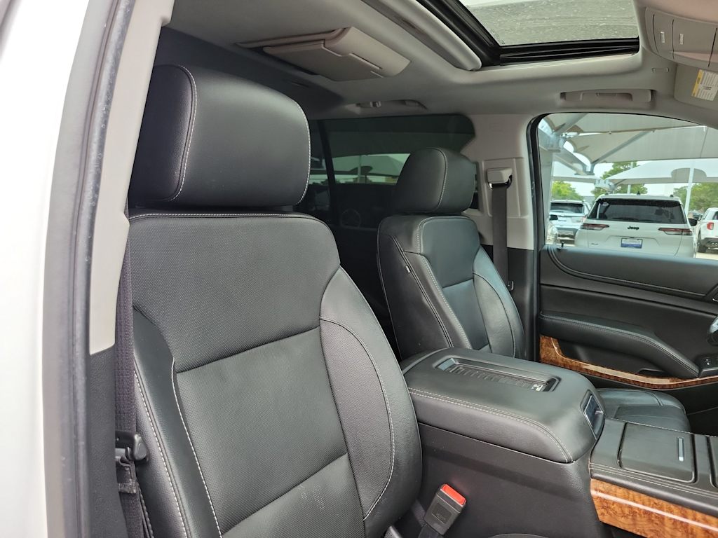 Thumbnail: 2019 Chevrolet Suburban - 23