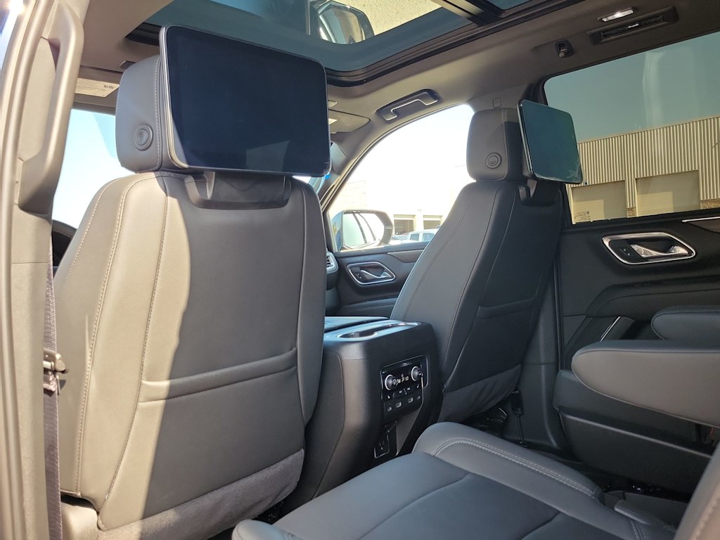 Thumbnail: 2024 Chevrolet Tahoe - 12