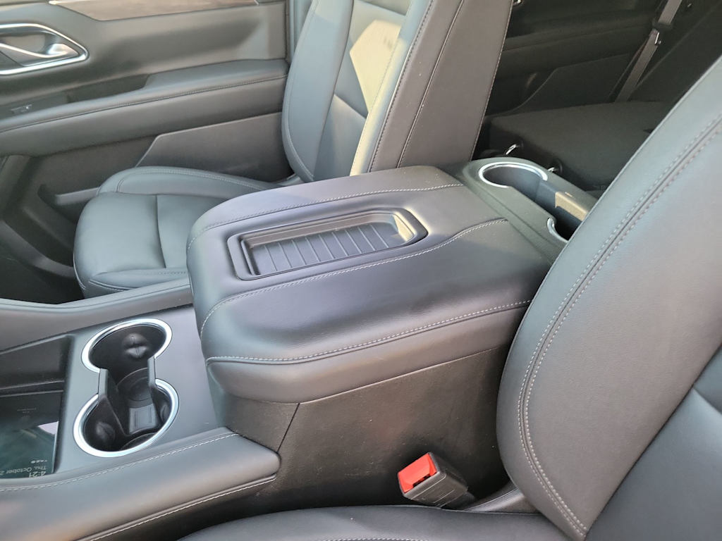 Thumbnail: 2022 Chevrolet Tahoe - 21