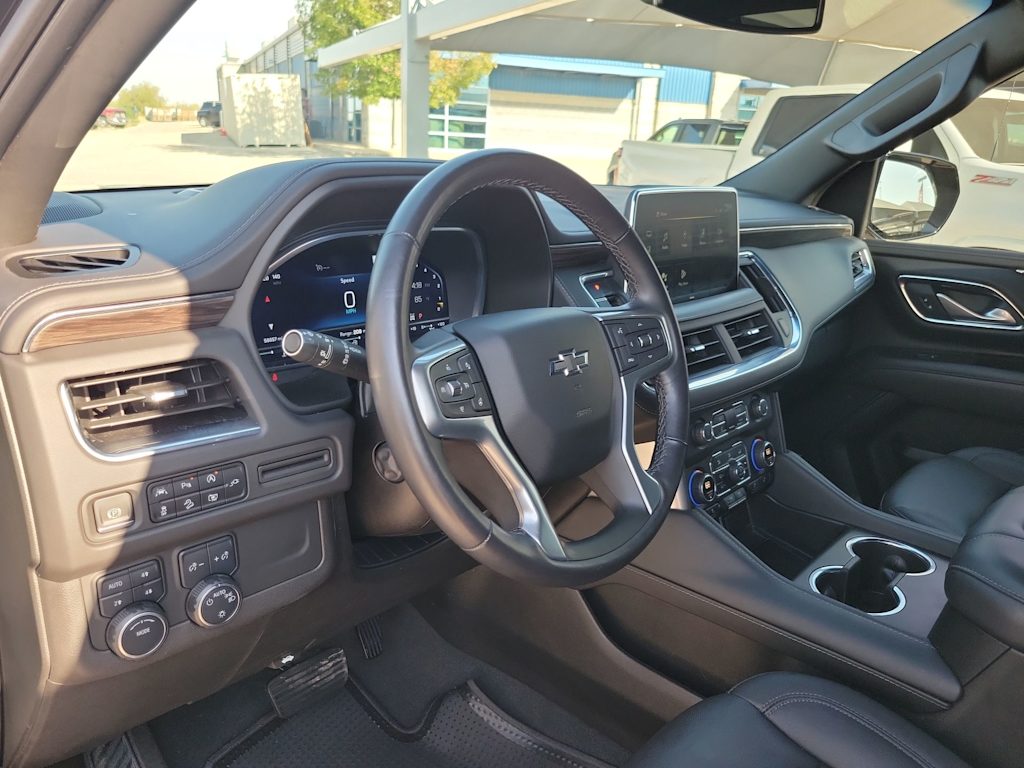 Thumbnail: 2022 Chevrolet Tahoe - 2