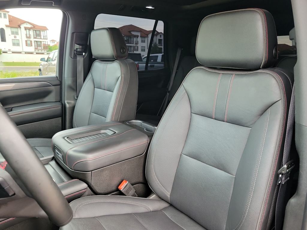 Thumbnail: 2023 Chevrolet Tahoe - 11