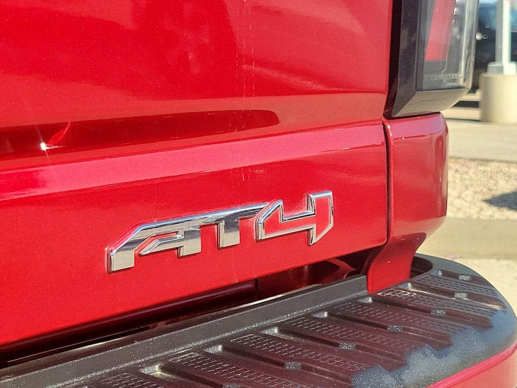 Thumbnail: 2024 GMC Sierra 2500 - 5