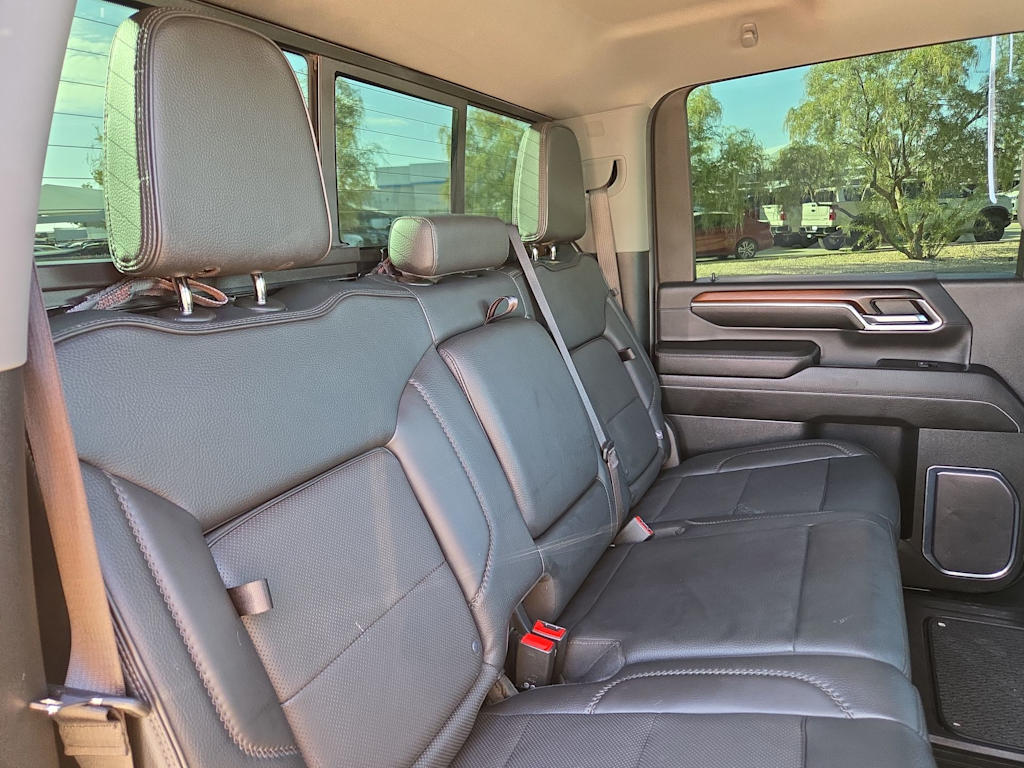 Thumbnail: 2024 GMC Sierra 2500 - 11