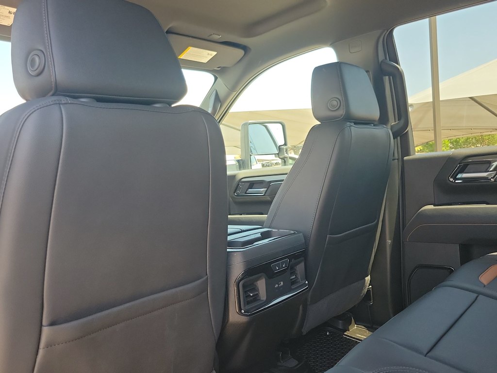 Thumbnail: 2025 GMC Sierra 2500 - 11