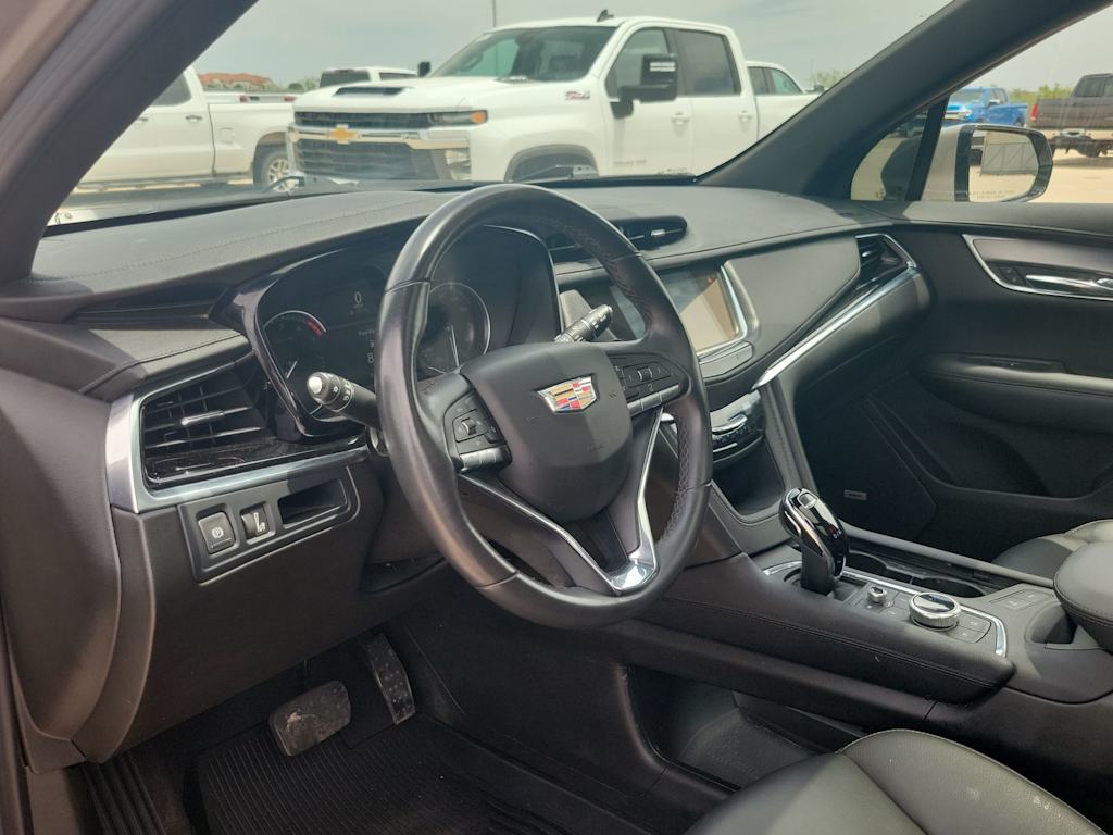 Thumbnail: 2023 Cadillac XT6 - 2