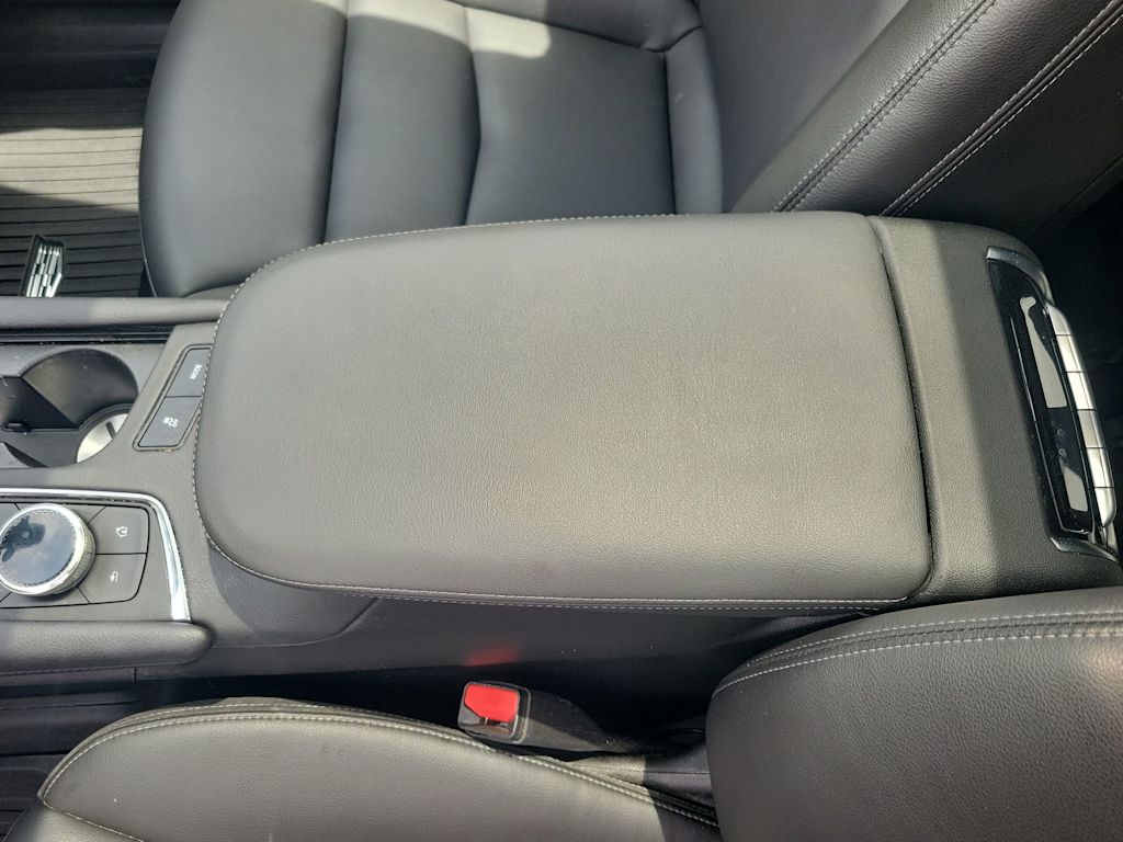 Thumbnail: 2023 Cadillac XT6 - 24
