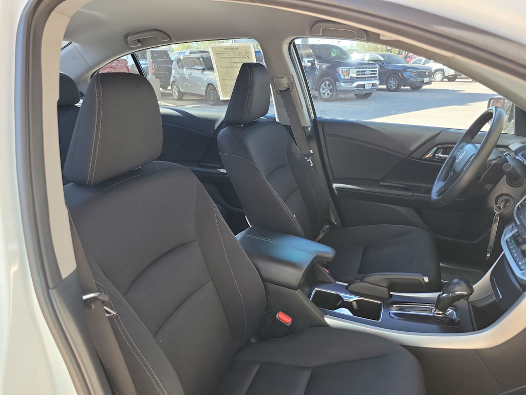 Thumbnail: 2015 Honda Accord - 12