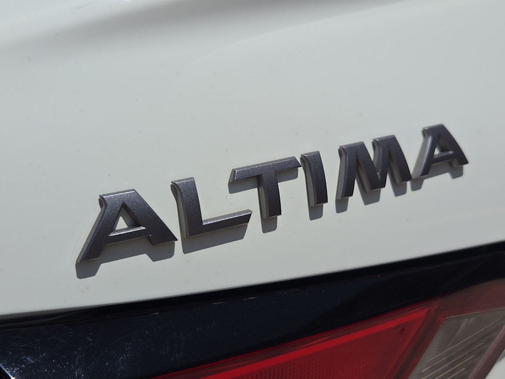 Thumbnail: 2025 Nissan Altima - 7