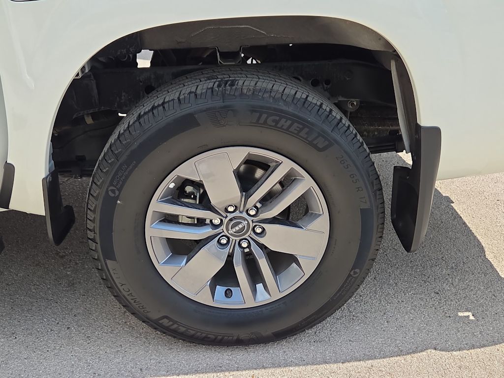 Thumbnail: 2025 Nissan Frontier - 7