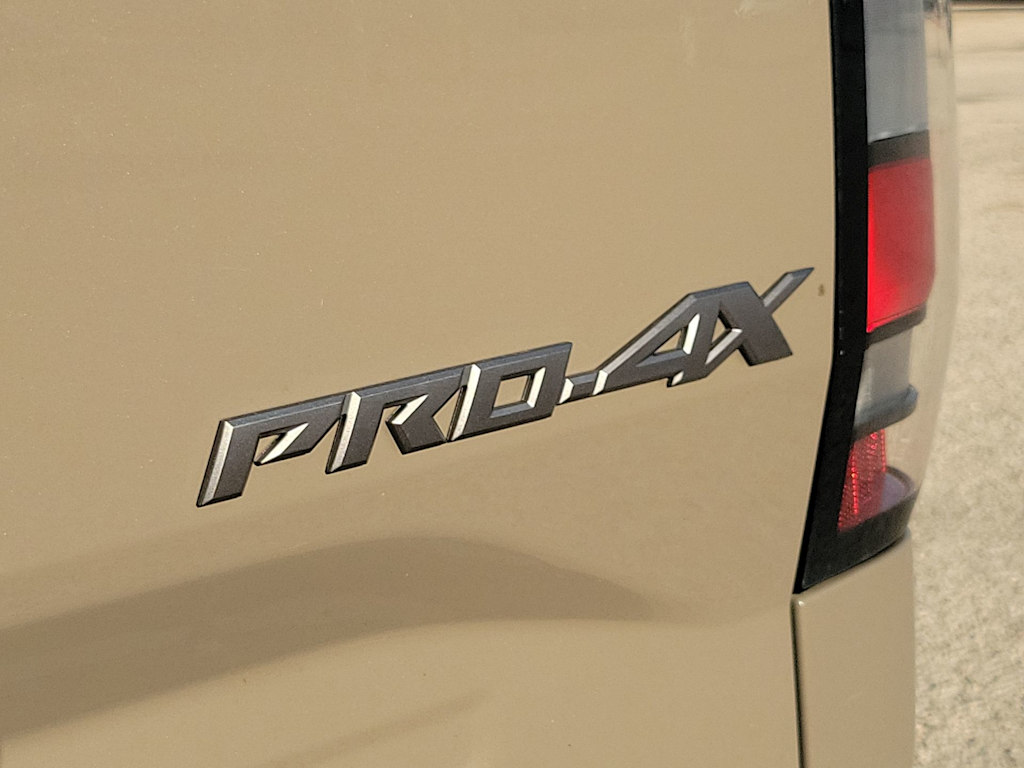 Thumbnail: 2022 Nissan Frontier - 7