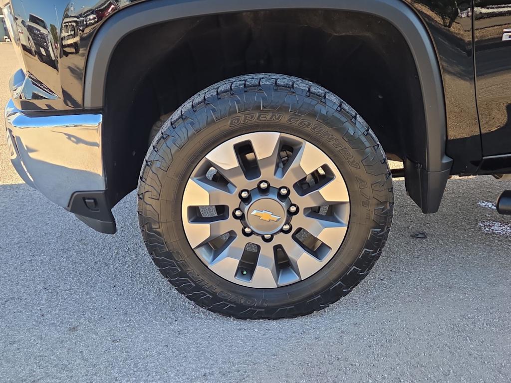 Thumbnail: 2025 Chevrolet Silverado 2500 - 8