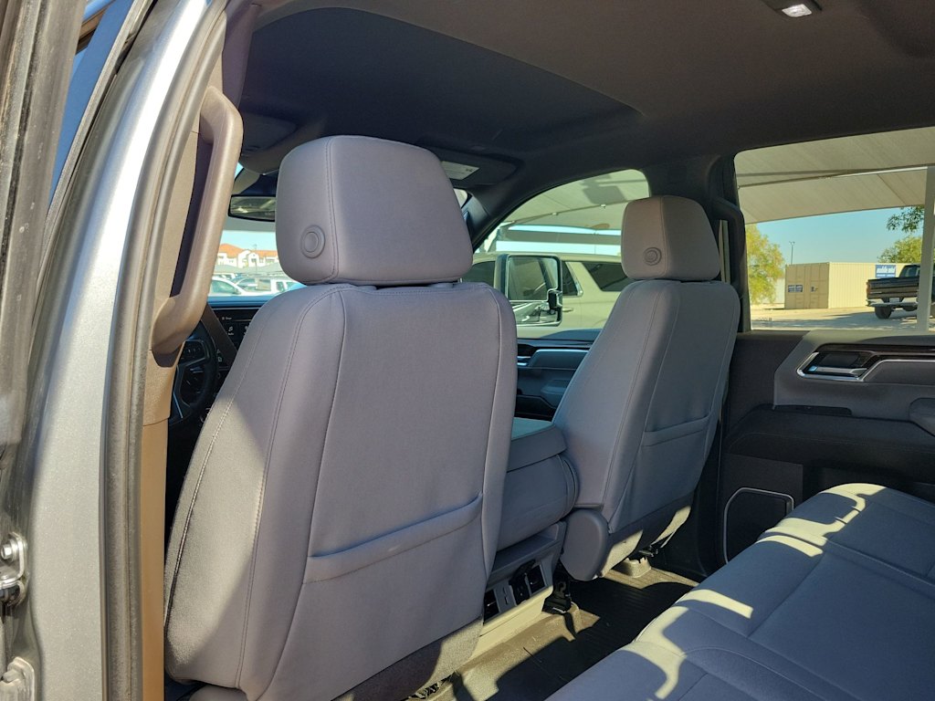 Thumbnail: 2024 Chevrolet Silverado 2500 - 13