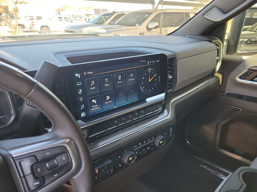 Thumbnail: 2024 Chevrolet Silverado 2500 - 15