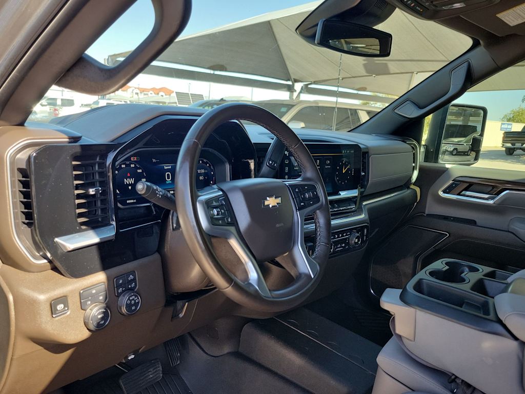 Thumbnail: 2024 Chevrolet Silverado 2500 - 2