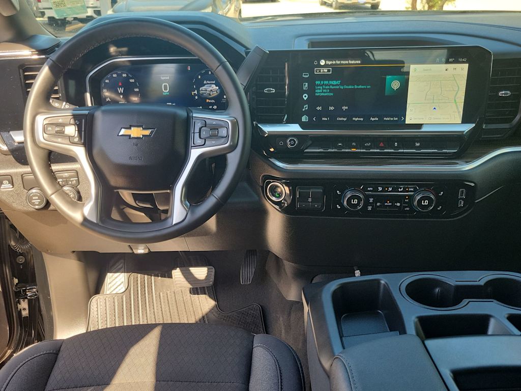 Thumbnail: 2026 Chevrolet Silverado 1500 - 10