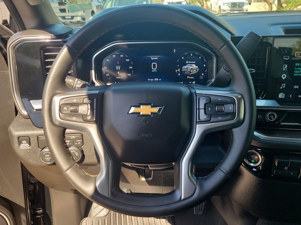 Thumbnail: 2026 Chevrolet Silverado 1500 - 14
