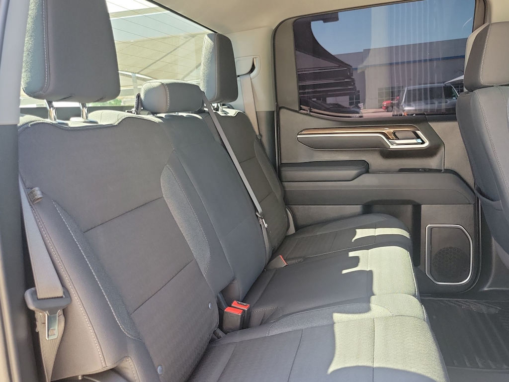 Thumbnail: 2026 Chevrolet Silverado 1500 - 13
