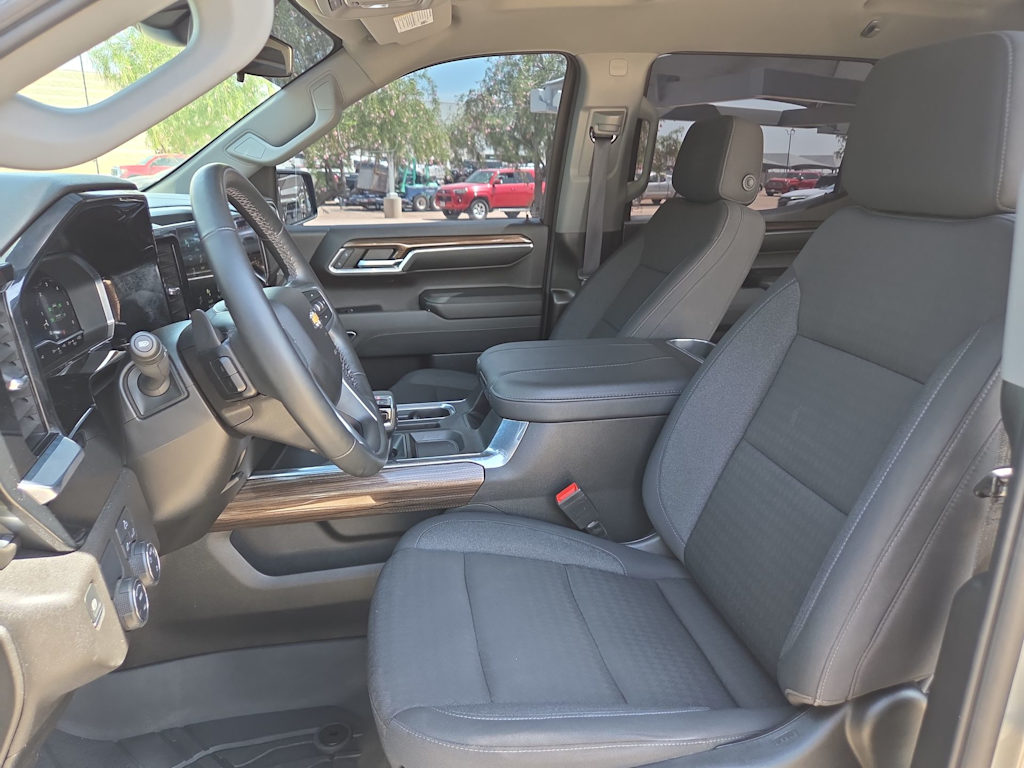 Thumbnail: 2024 Chevrolet Silverado 1500 - 11