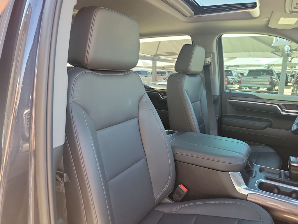 Thumbnail: 2024 Chevrolet Silverado 1500 - 12