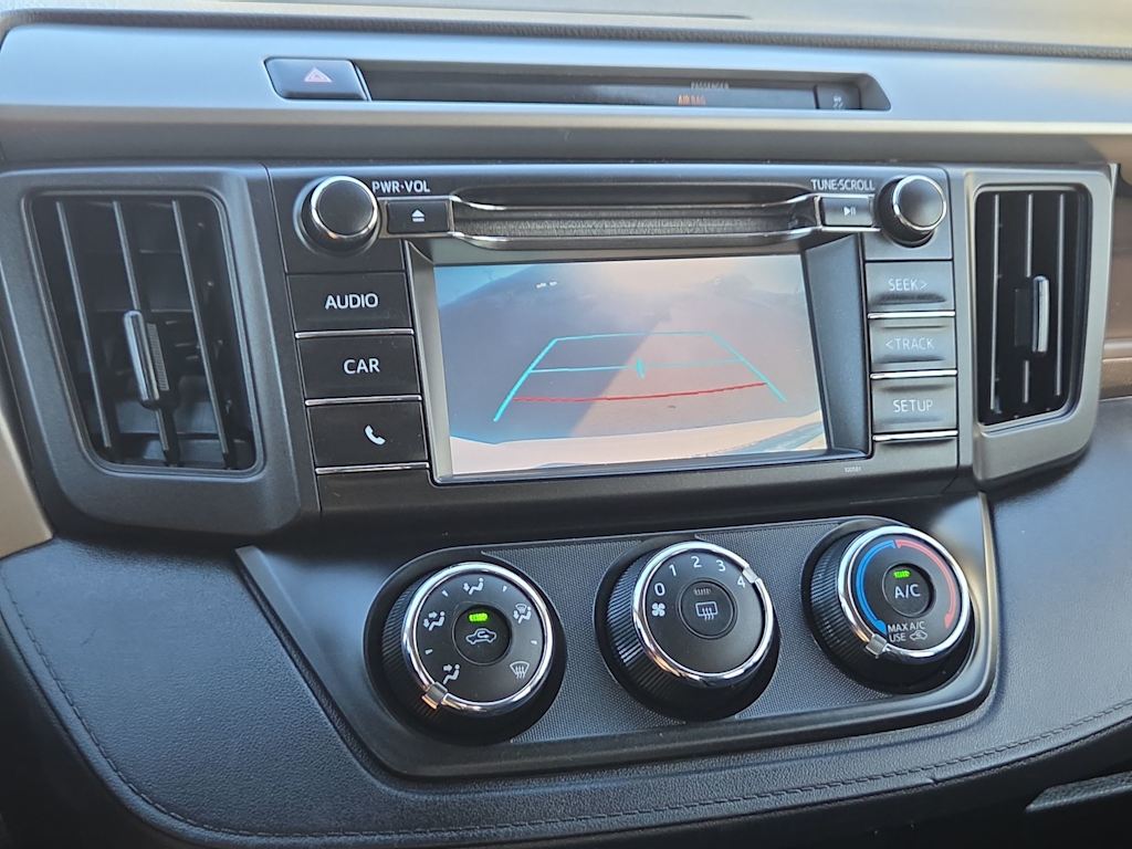 Thumbnail: 2016 Toyota RAV4 - 25