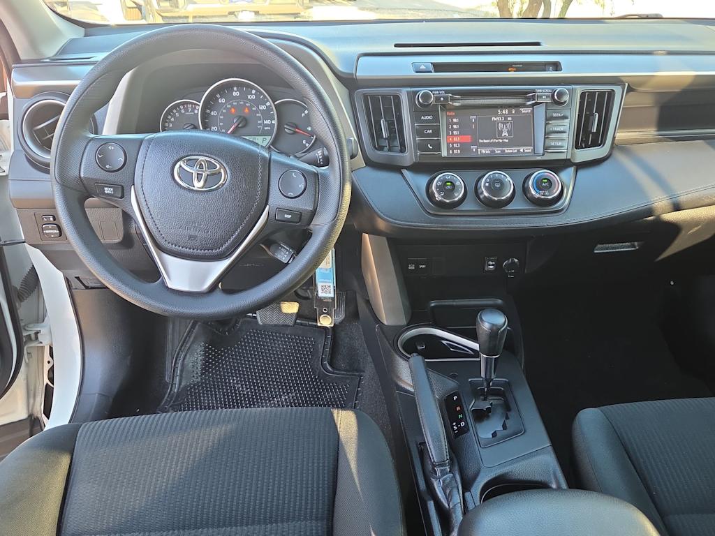 Thumbnail: 2016 Toyota RAV4 - 10