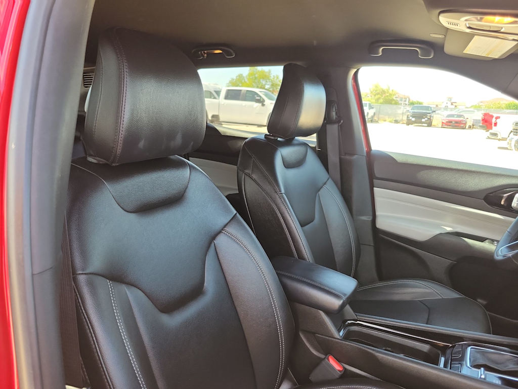Thumbnail: 2025 Jeep Compass - 11