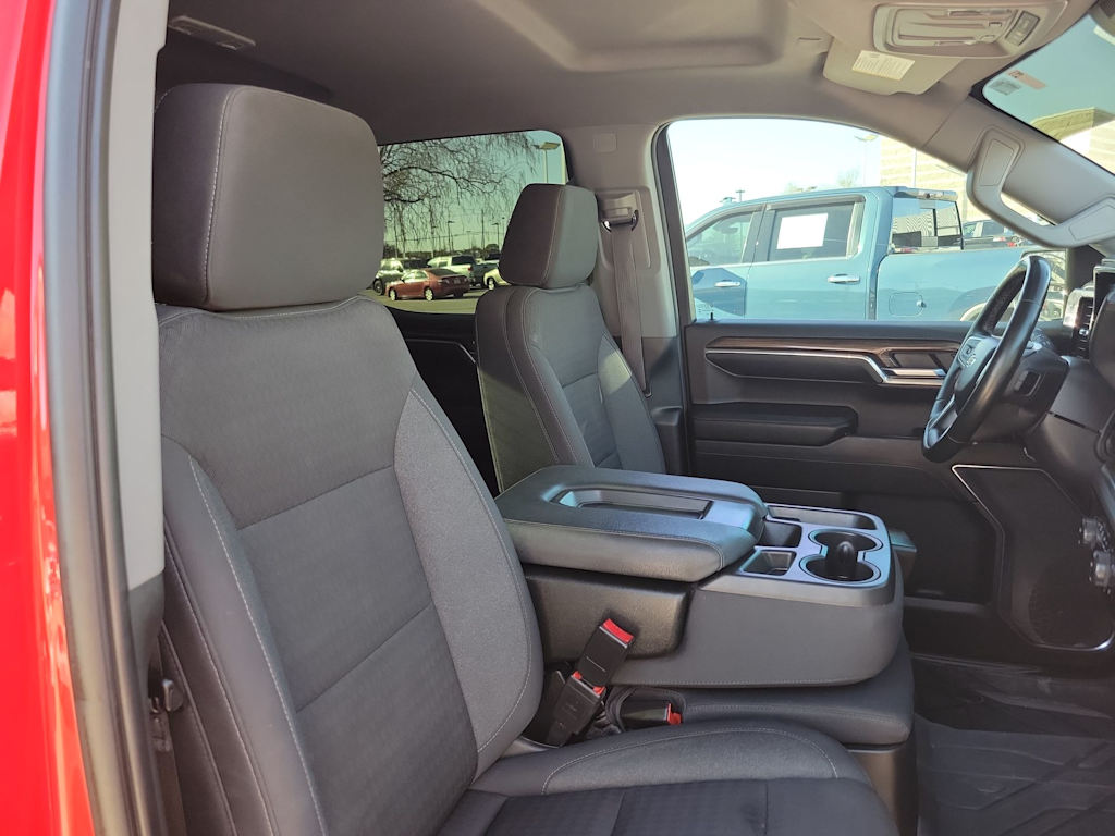 Thumbnail: 2023 Chevrolet Silverado 1500 - 8